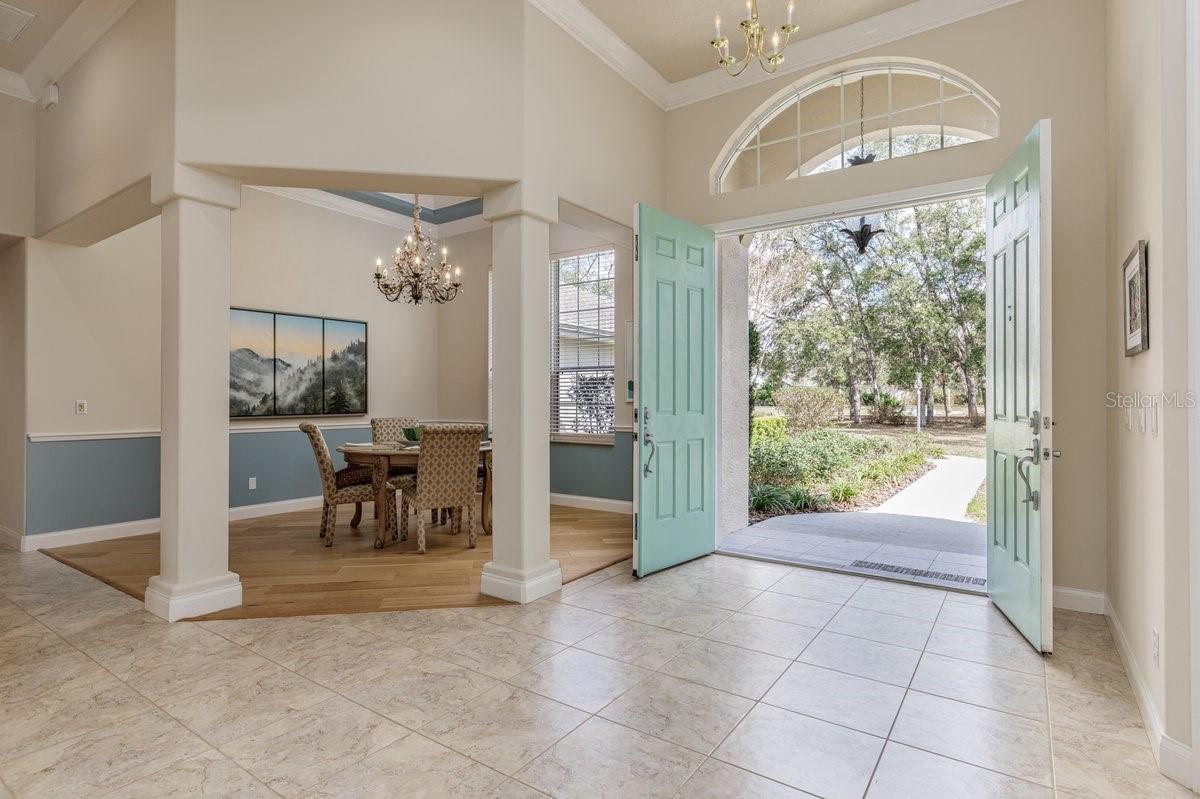 6022 N PECAN WAY photo 5