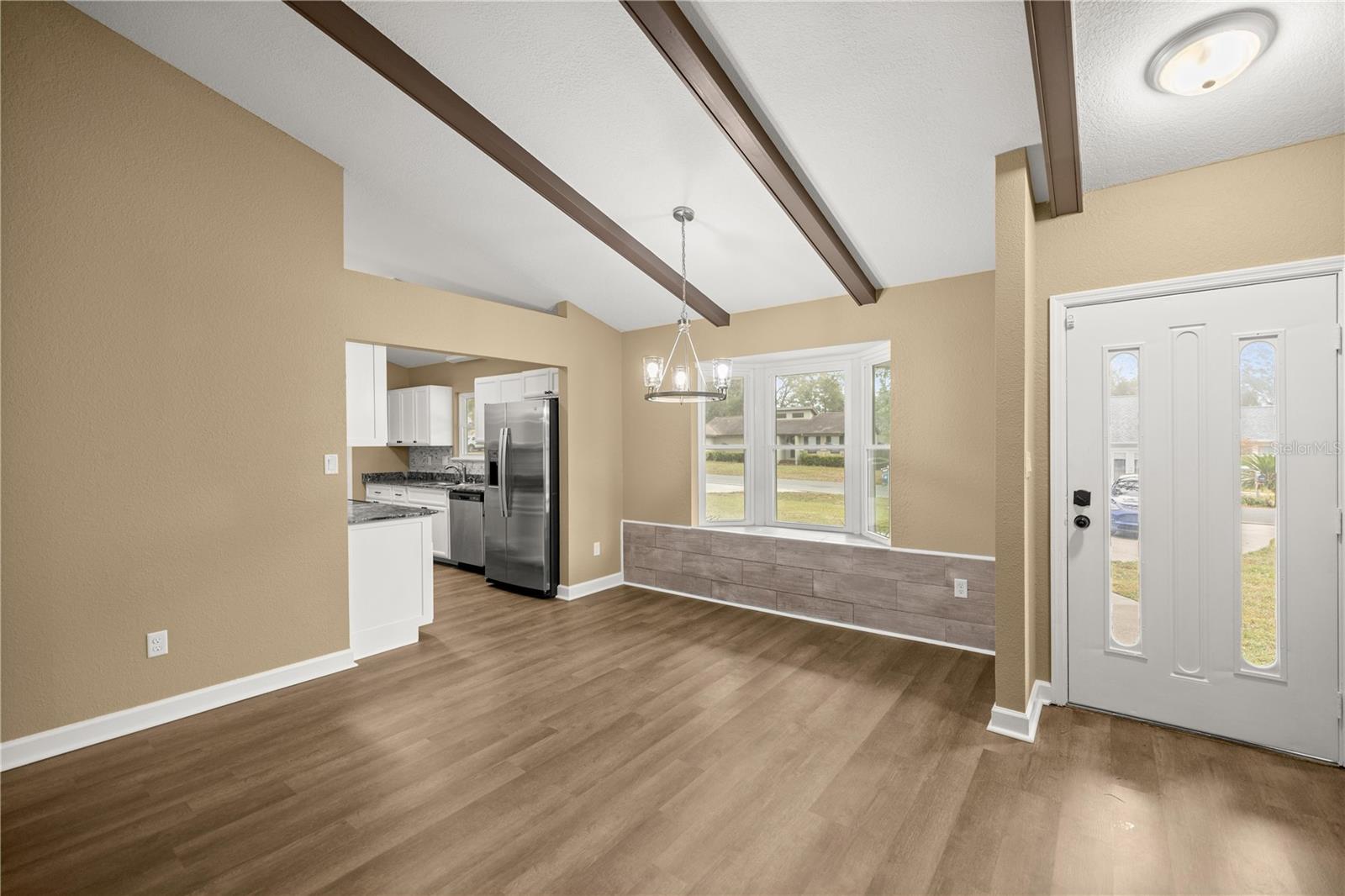 6 CHERRY DRIVE LN photo 4