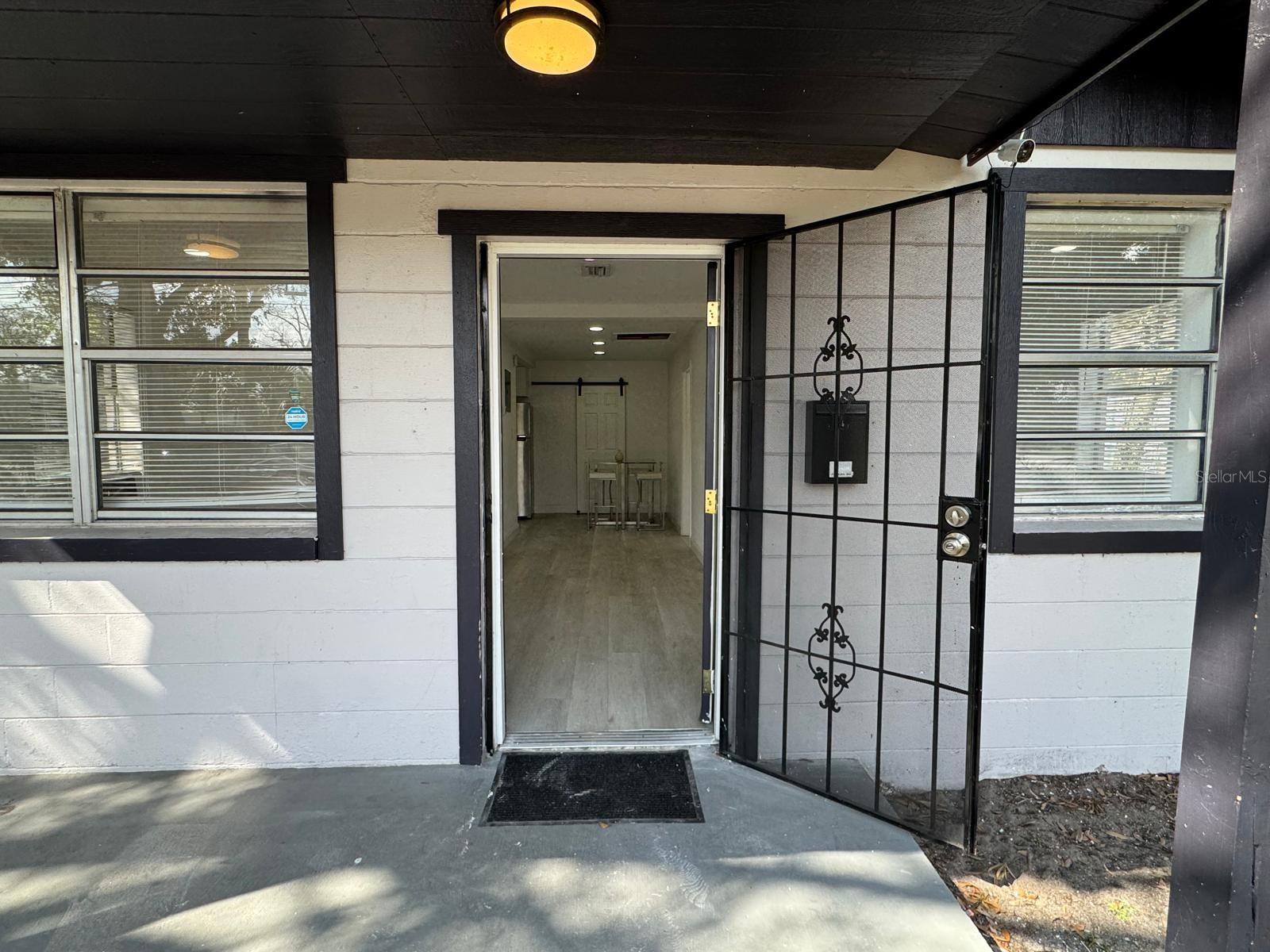 1428 BRUTON BLVD photo 3