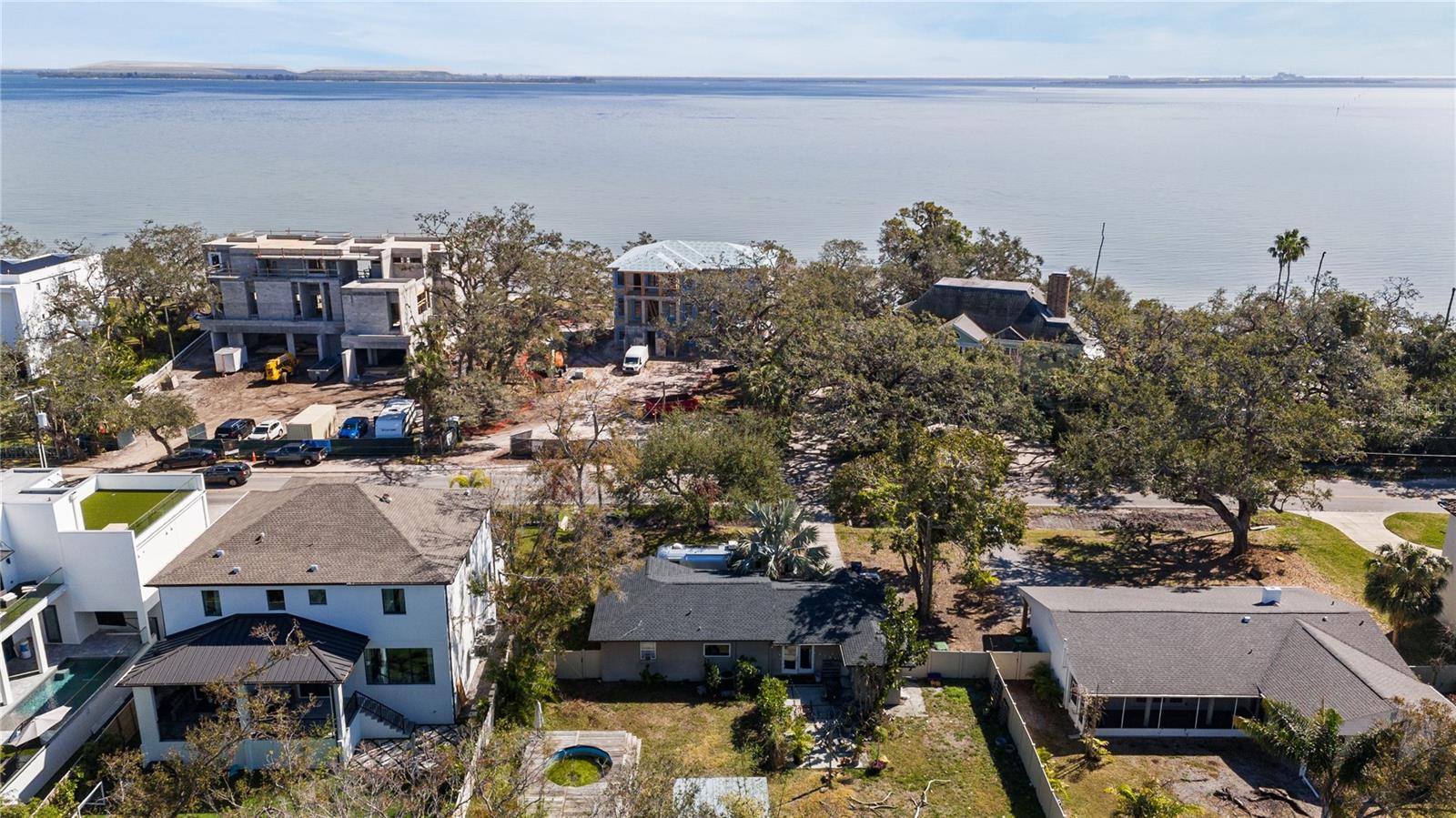 6223 BAYSHORE BLVD photo 3