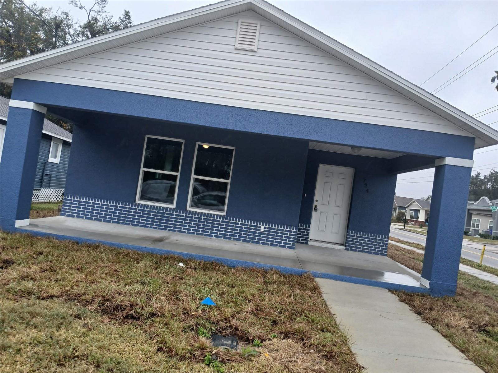 724 S 8TH ST — home for sale