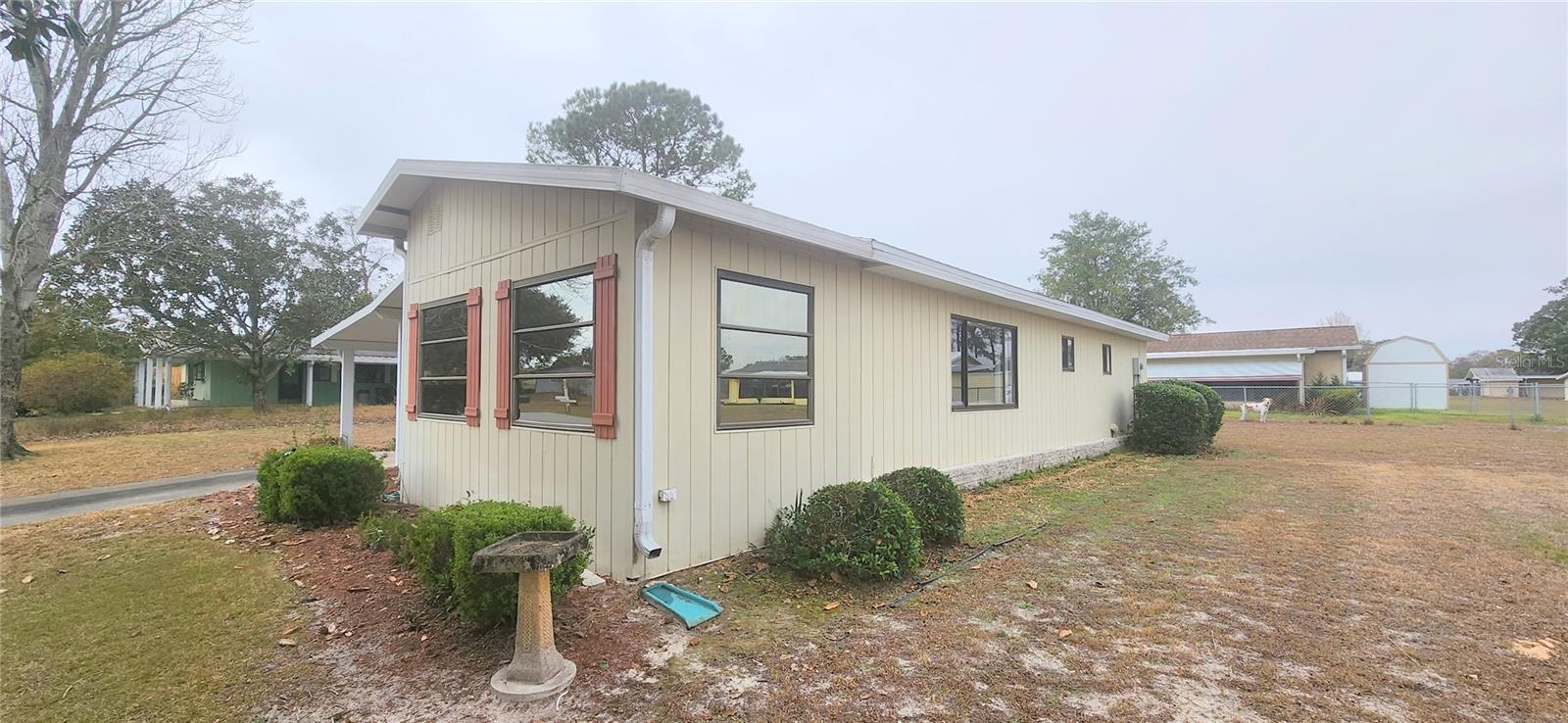10060 SW 93RD AVE photo 2