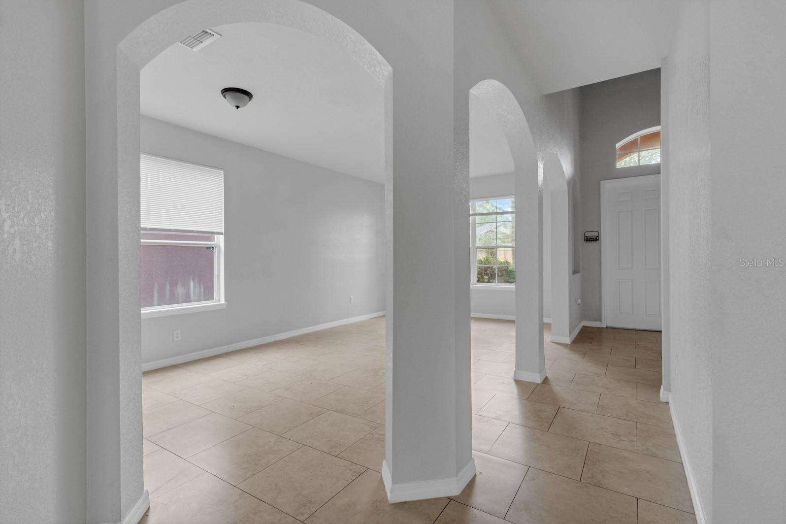 2945 BONITA CIR photo 5