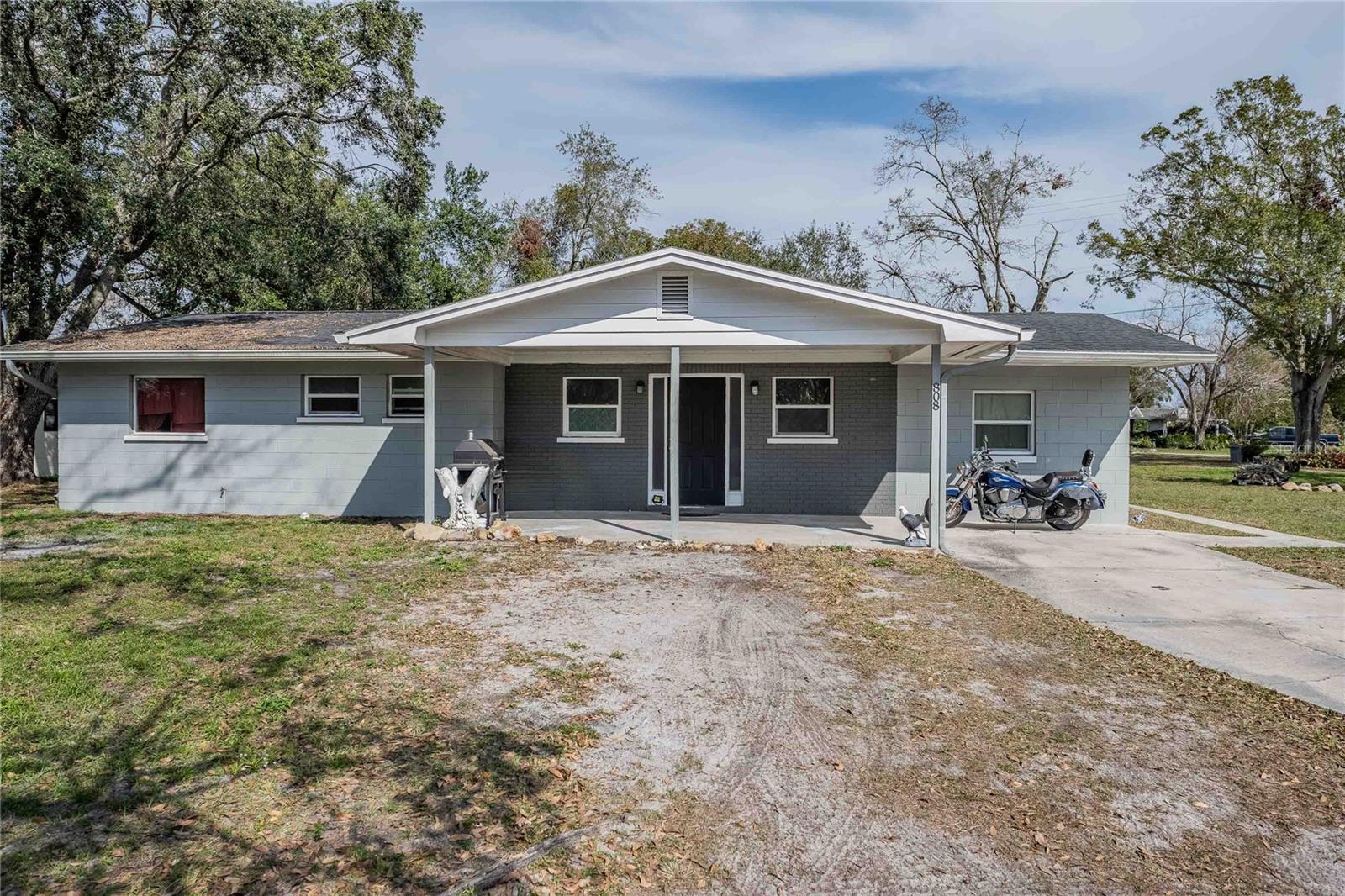 808 SPIRIT LAKE RD — home for sale
