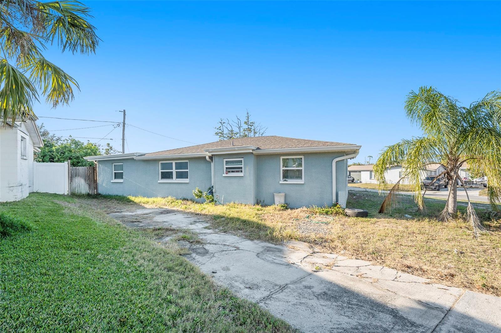 3739 KIMBERLY OAKS DR photo 5