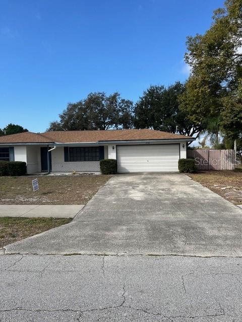1038 HEMINGWAY DR photo 2