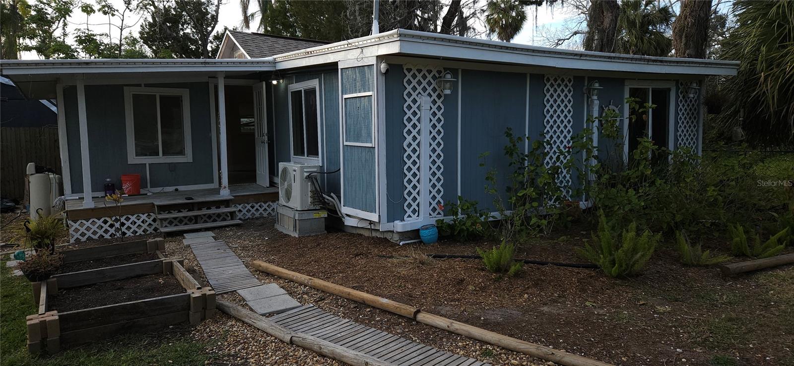 Single Family Residence