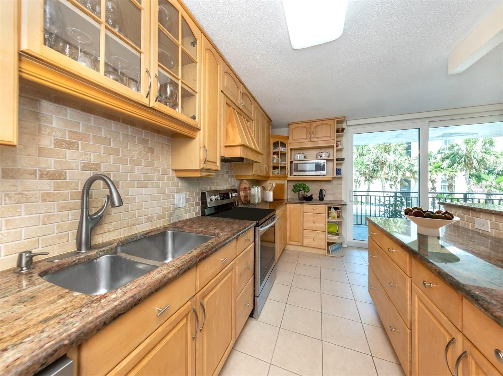 4822 OCEAN BLVD #2D photo 5