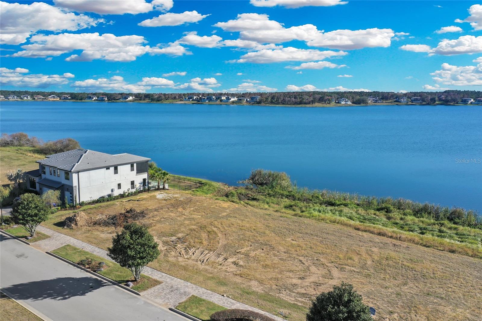 16626 BOLSENA DR photo 4