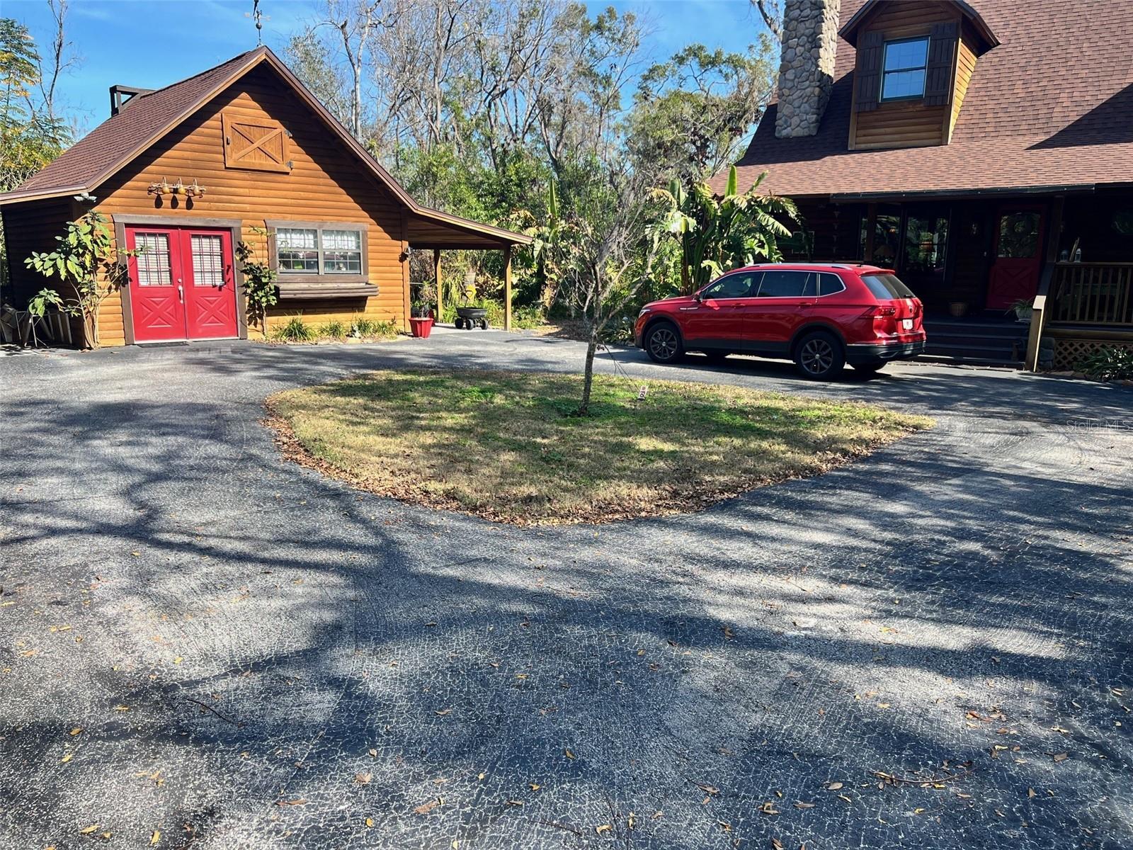 7102 VALRIE LN photo 3