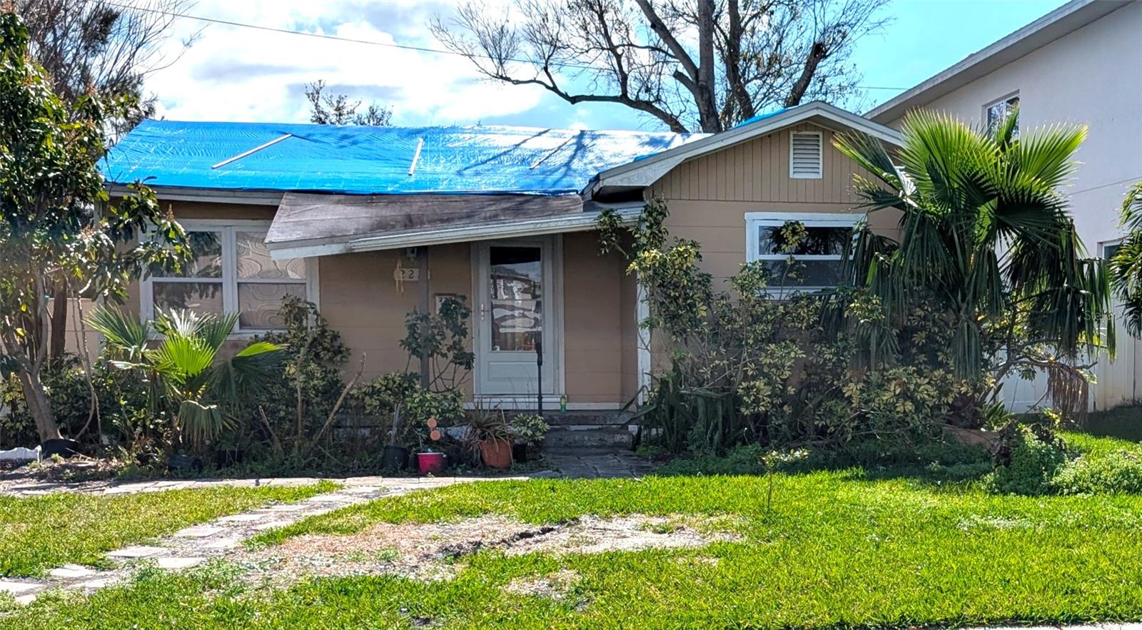 222 84TH AVE N — home for sale