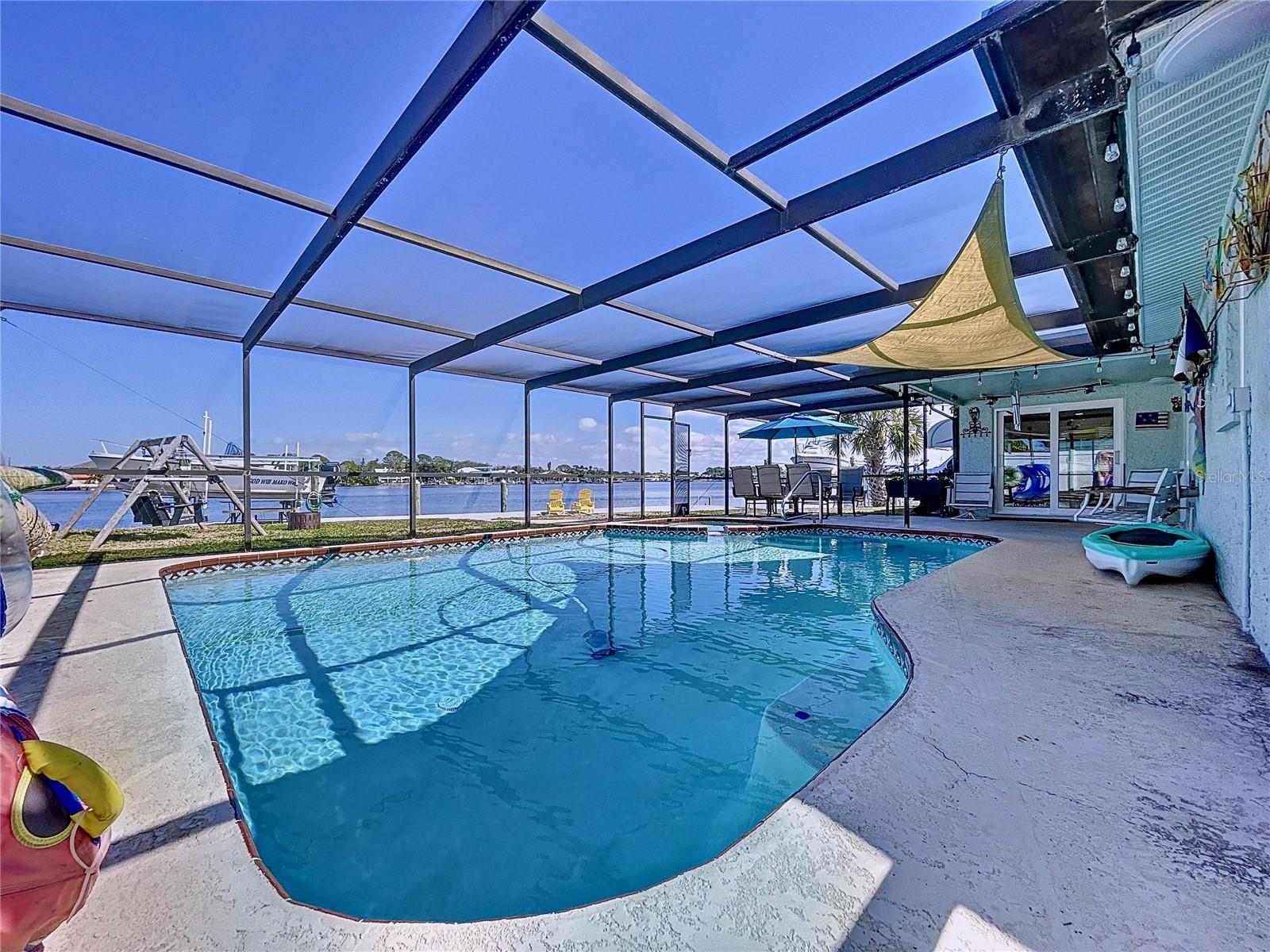 4941 WATERSIDE DR photo 5
