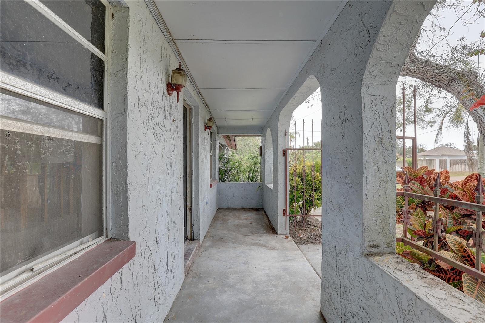 8547 HORIZON LN photo 5