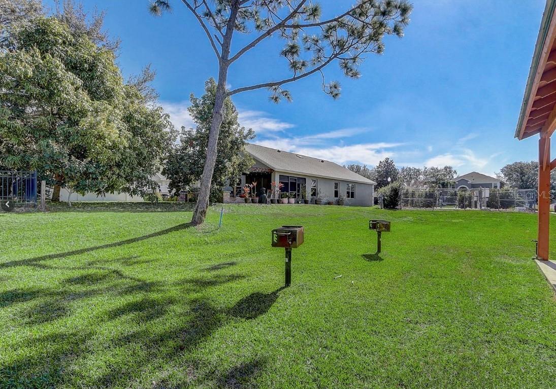 9130 PECKY CYPRESS WAY photo 3