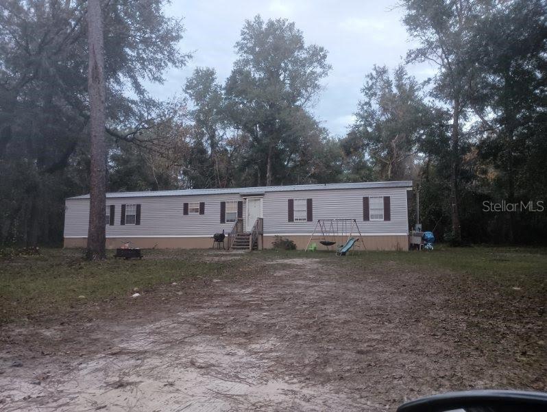 125 SW TRENTON TER photo 2