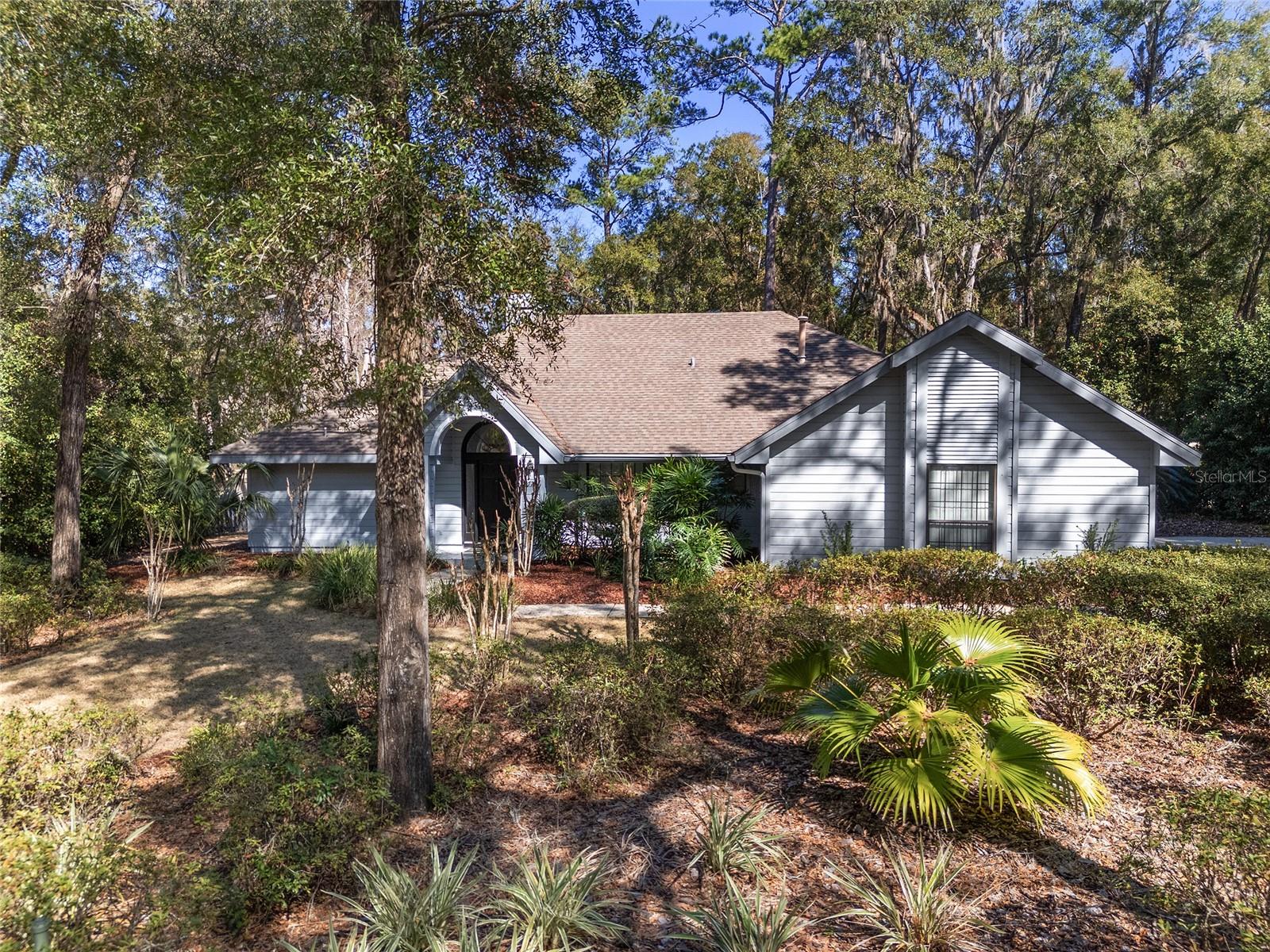 4725 SW 88TH DR photo 2