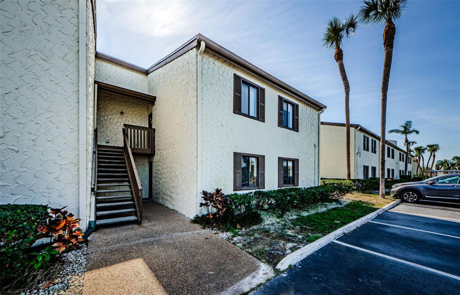 722 116TH AVE N #2002 — home for sale