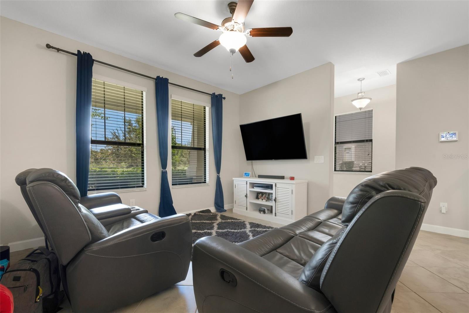 3568 PINE RIBBON DR photo 3