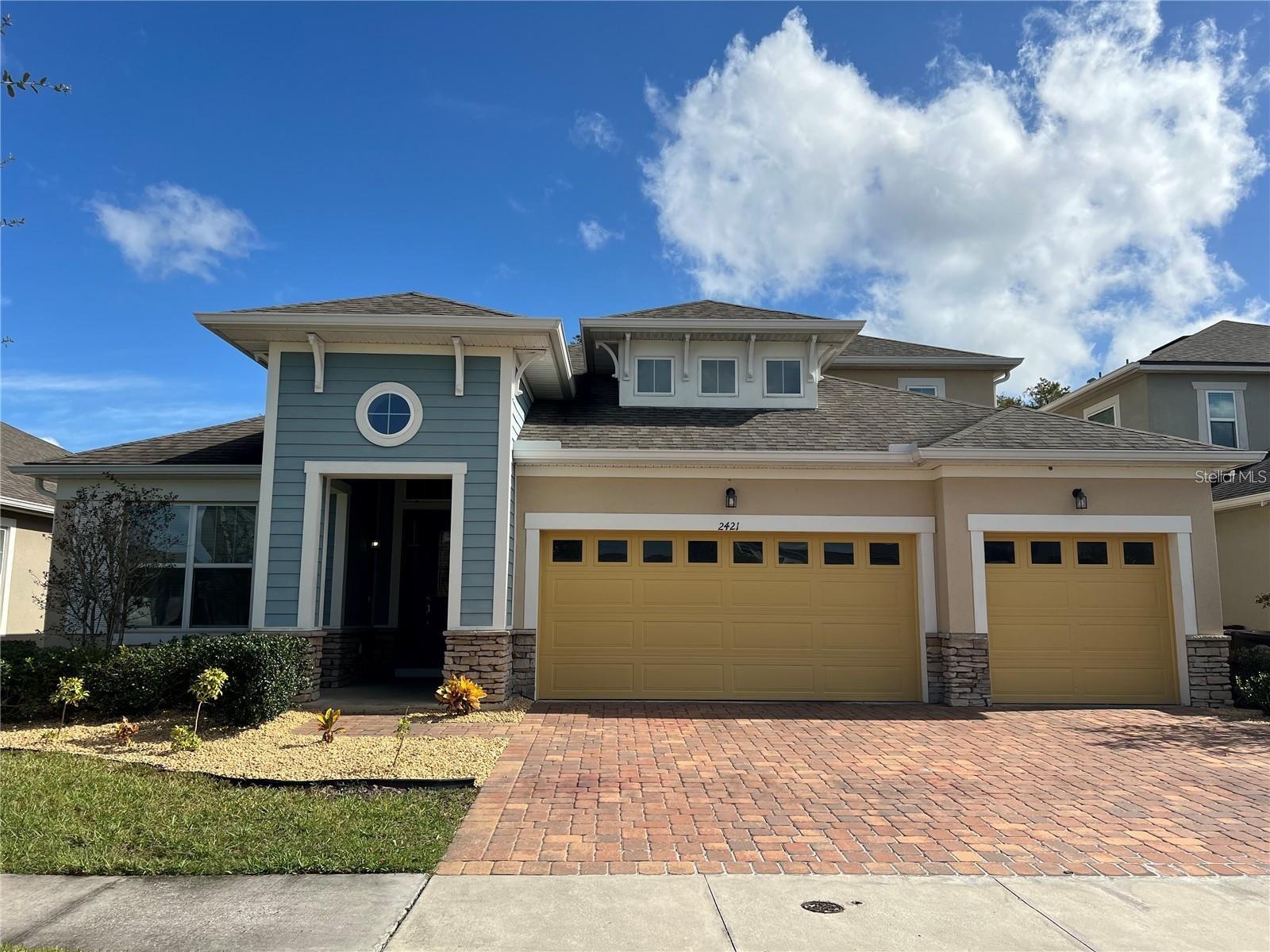 Single Family Residence