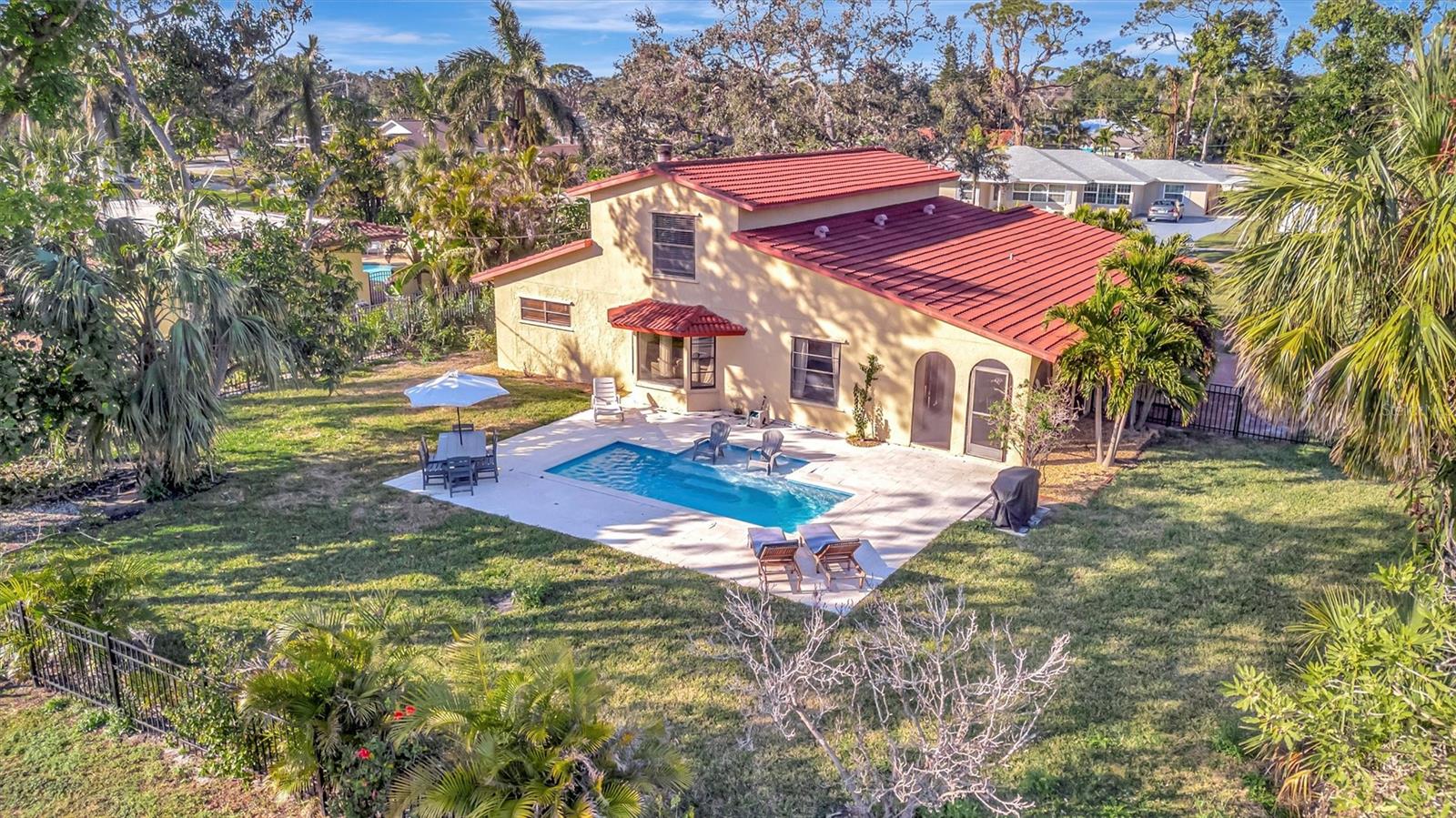 Single Family Residence