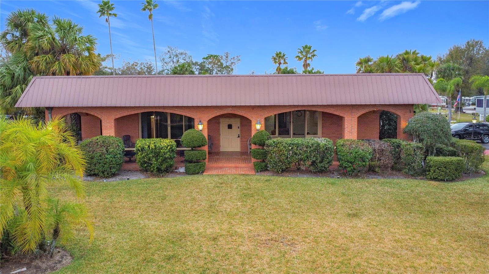 6 PALM WAY photo 2