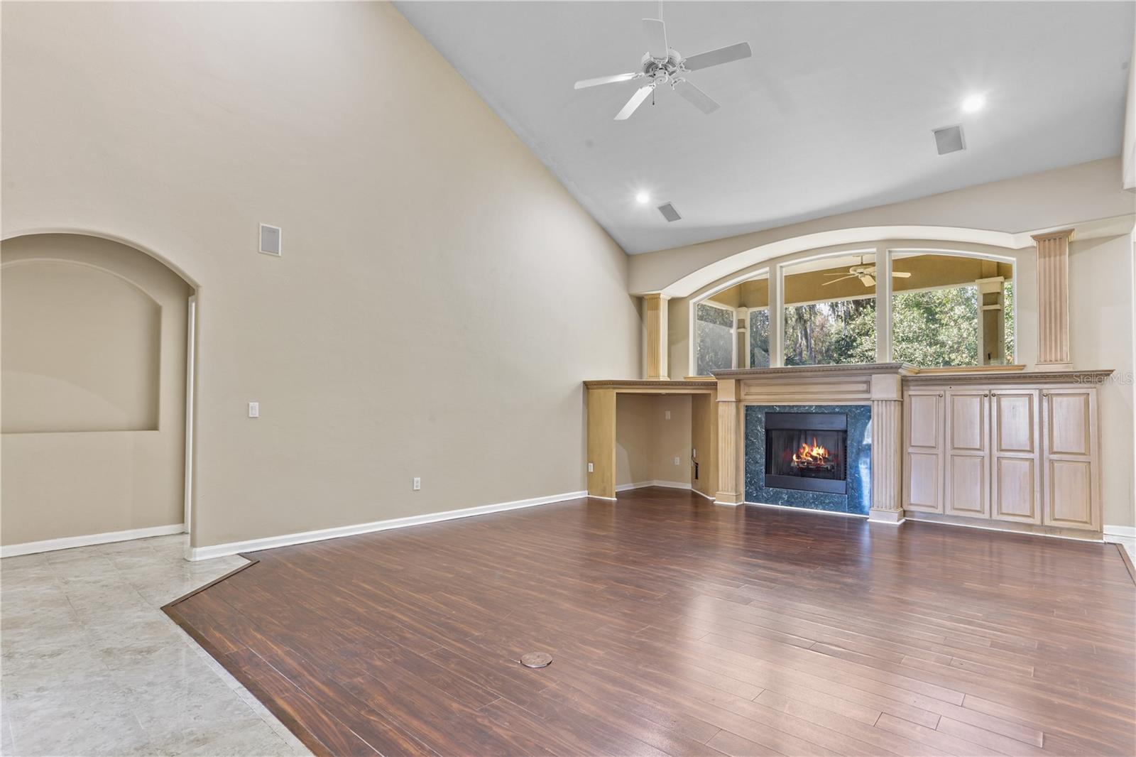 3737 NW 39TH PL photo 5