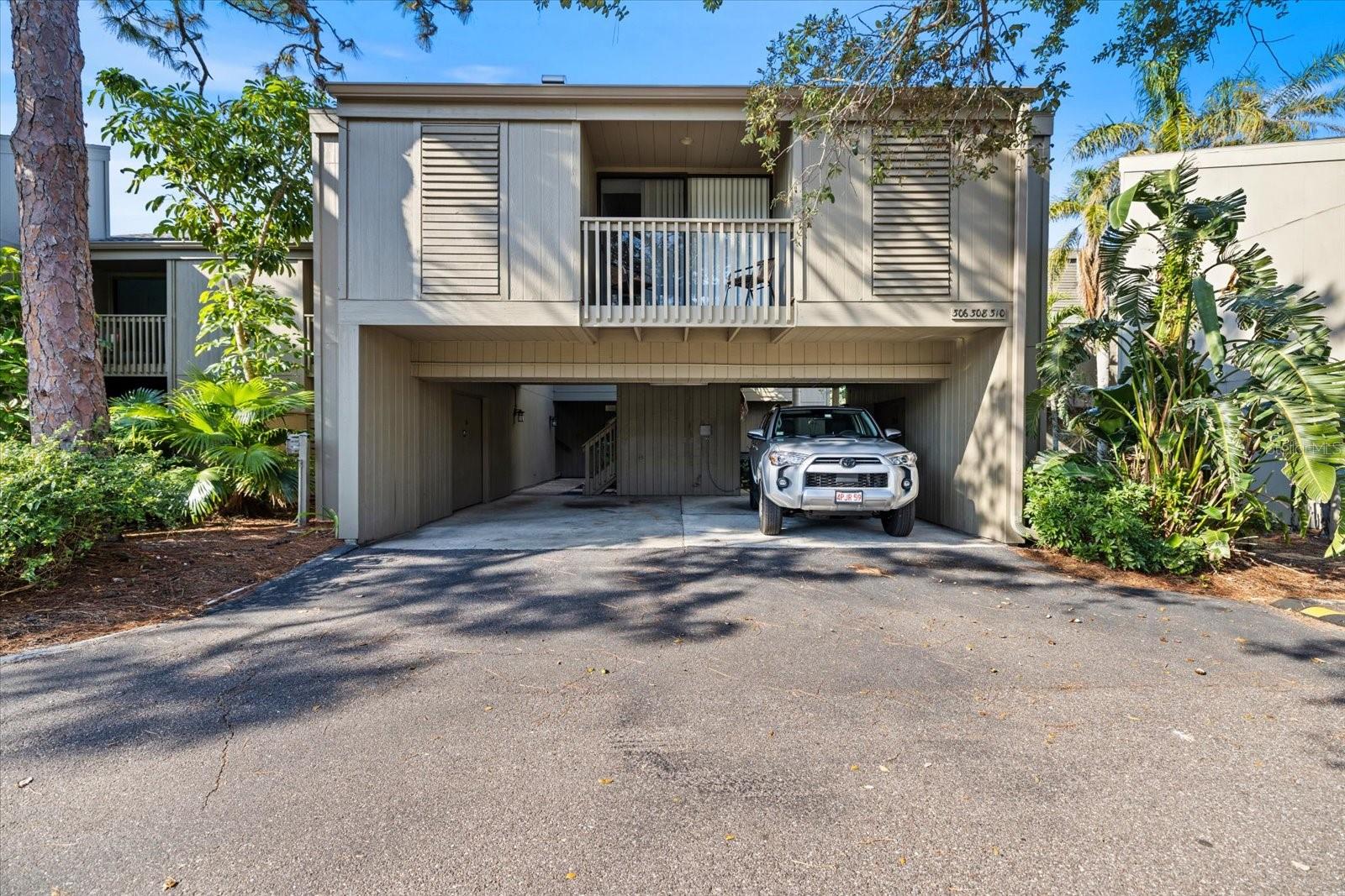 308 PINE RUN DR photo 2