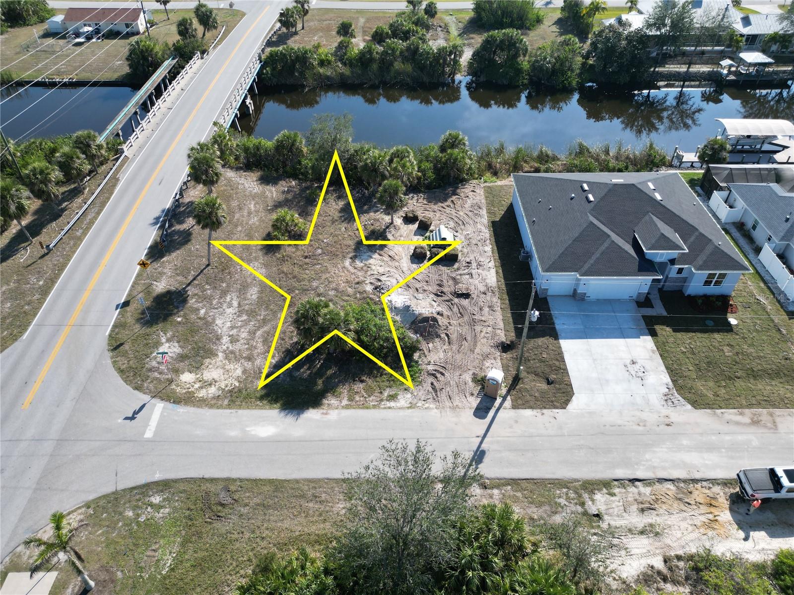 9360 SNAPPER CIR photo 2