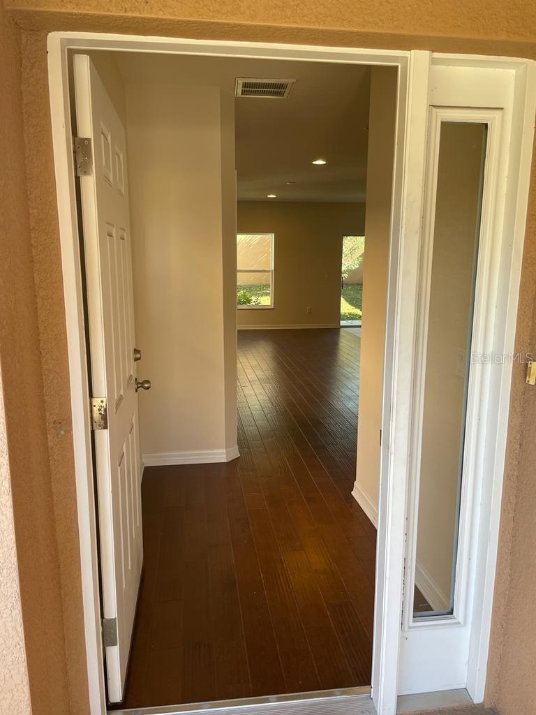 1827 SOMMARIE WAY photo 3