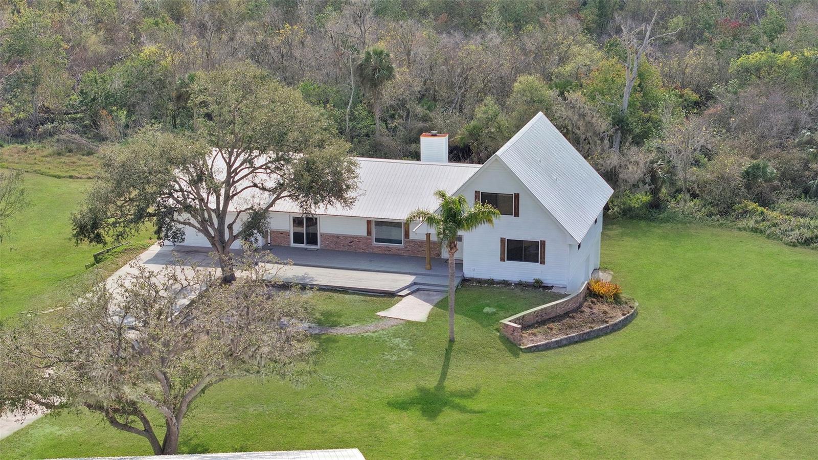 6747 OLD RANCH RD photo 3
