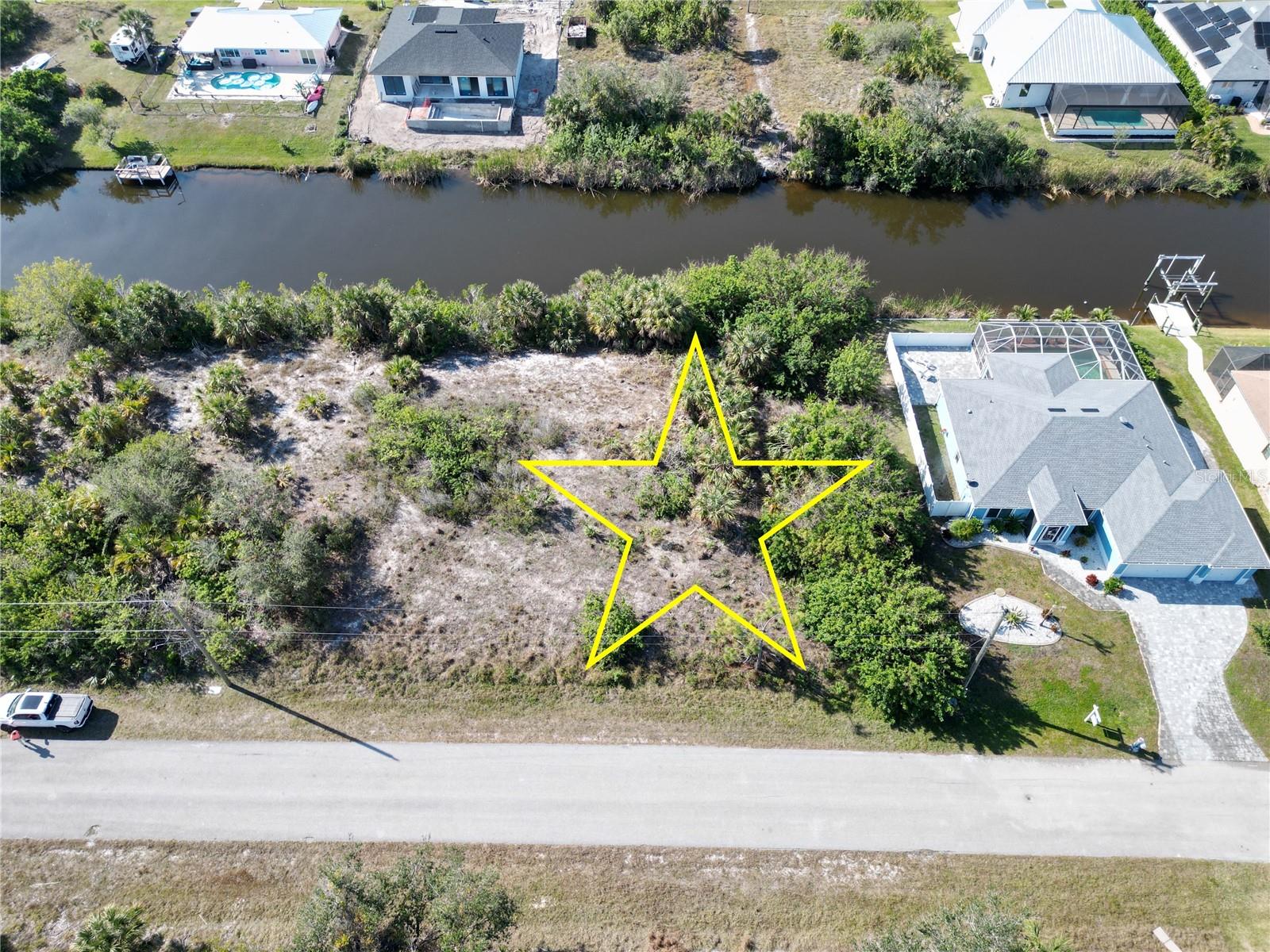 13846 BEGONIA CIR photo 2