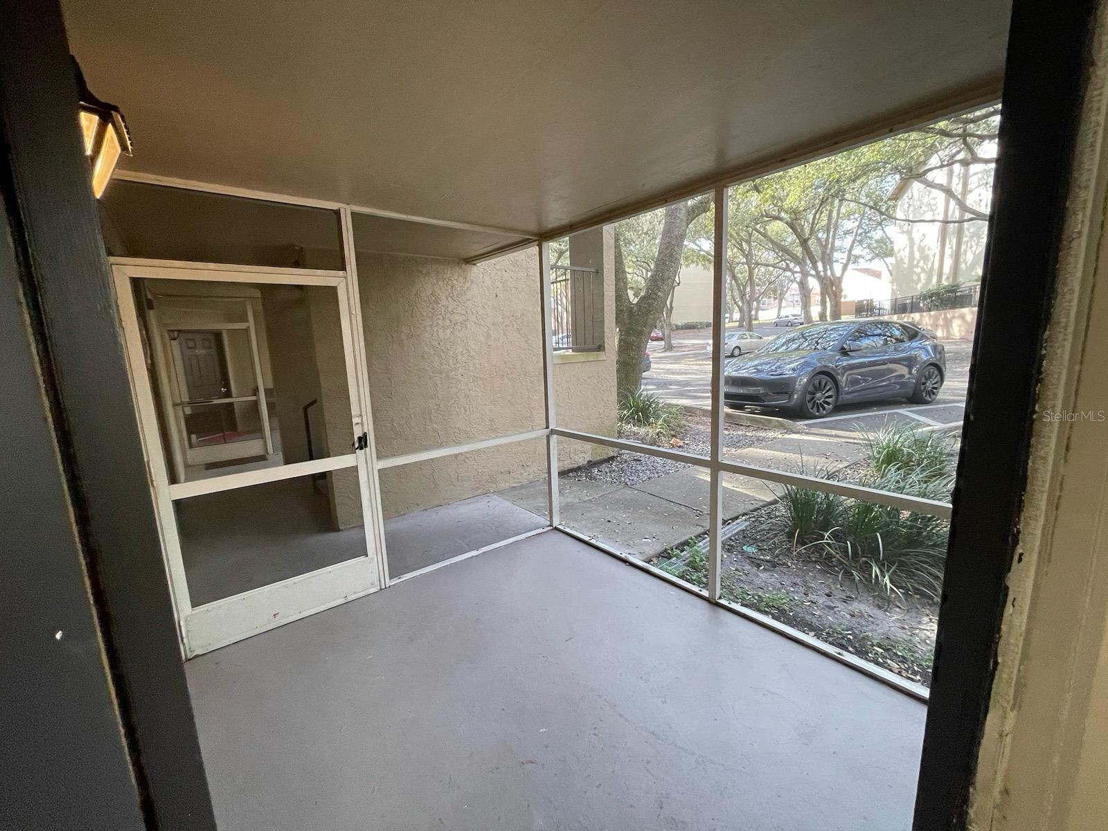 642 DORY LN #102 photo 2