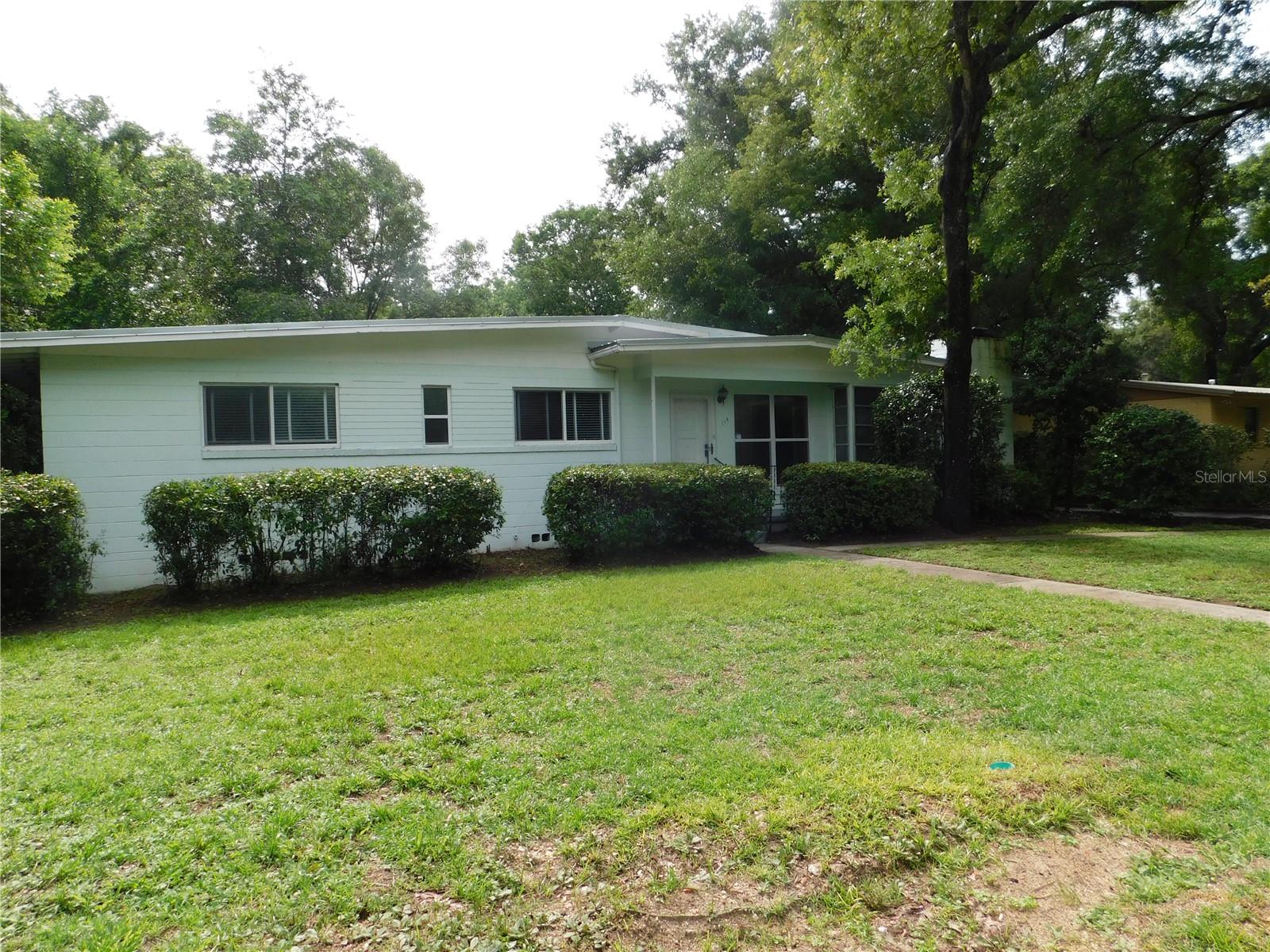 118 NW 35TH TER photo 2