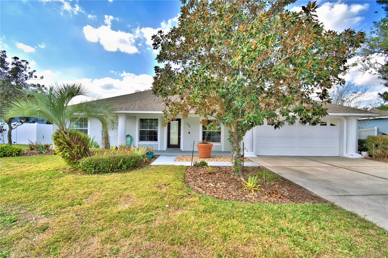 105 SHADDOCK DR