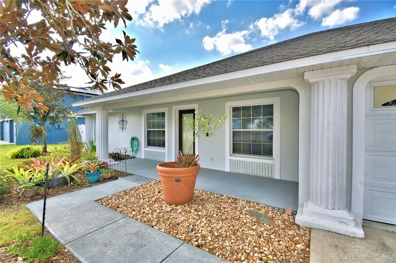 105 SHADDOCK DR photo 5