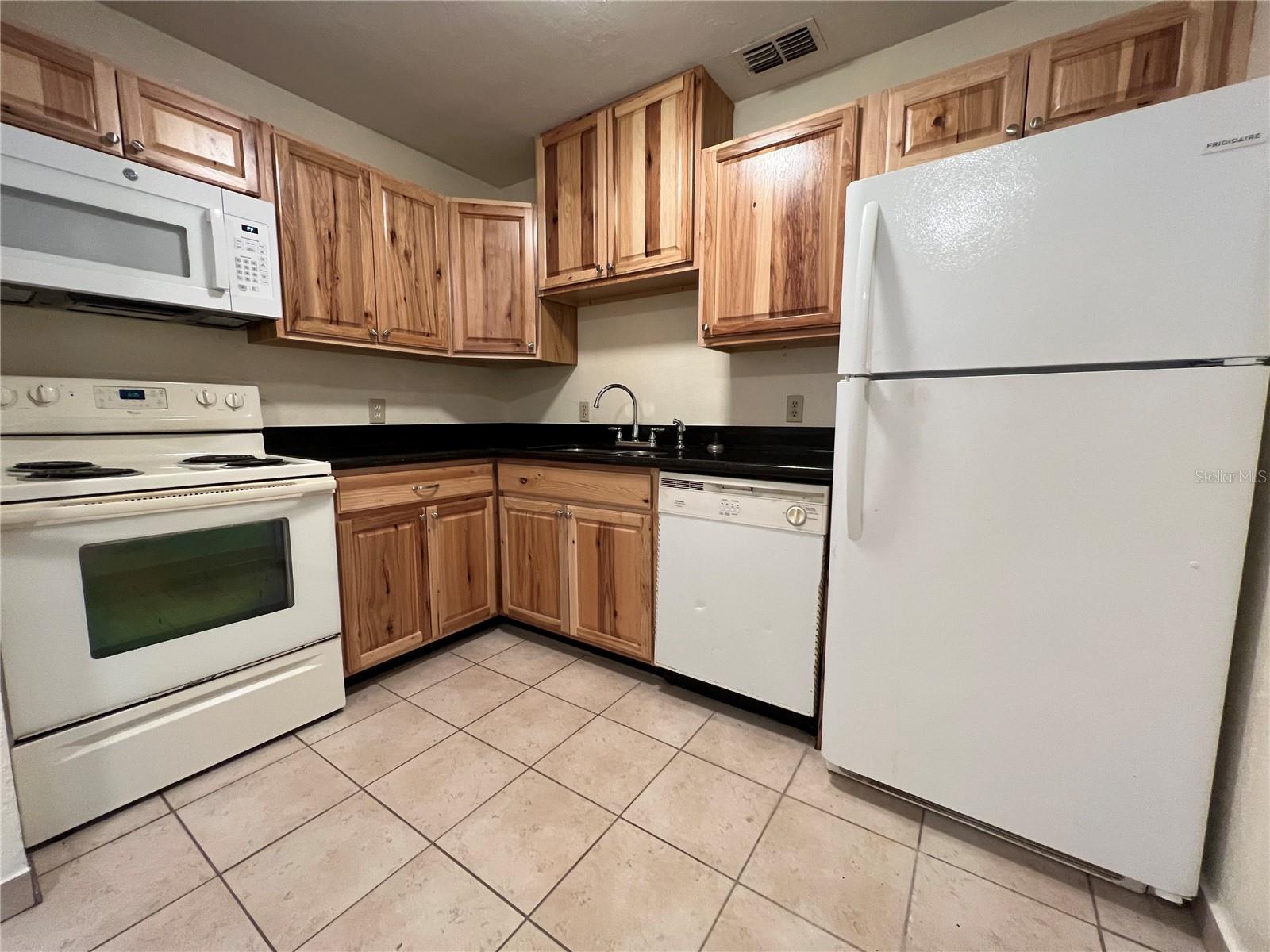 3230 SW 25TH WAY #2 photo 4
