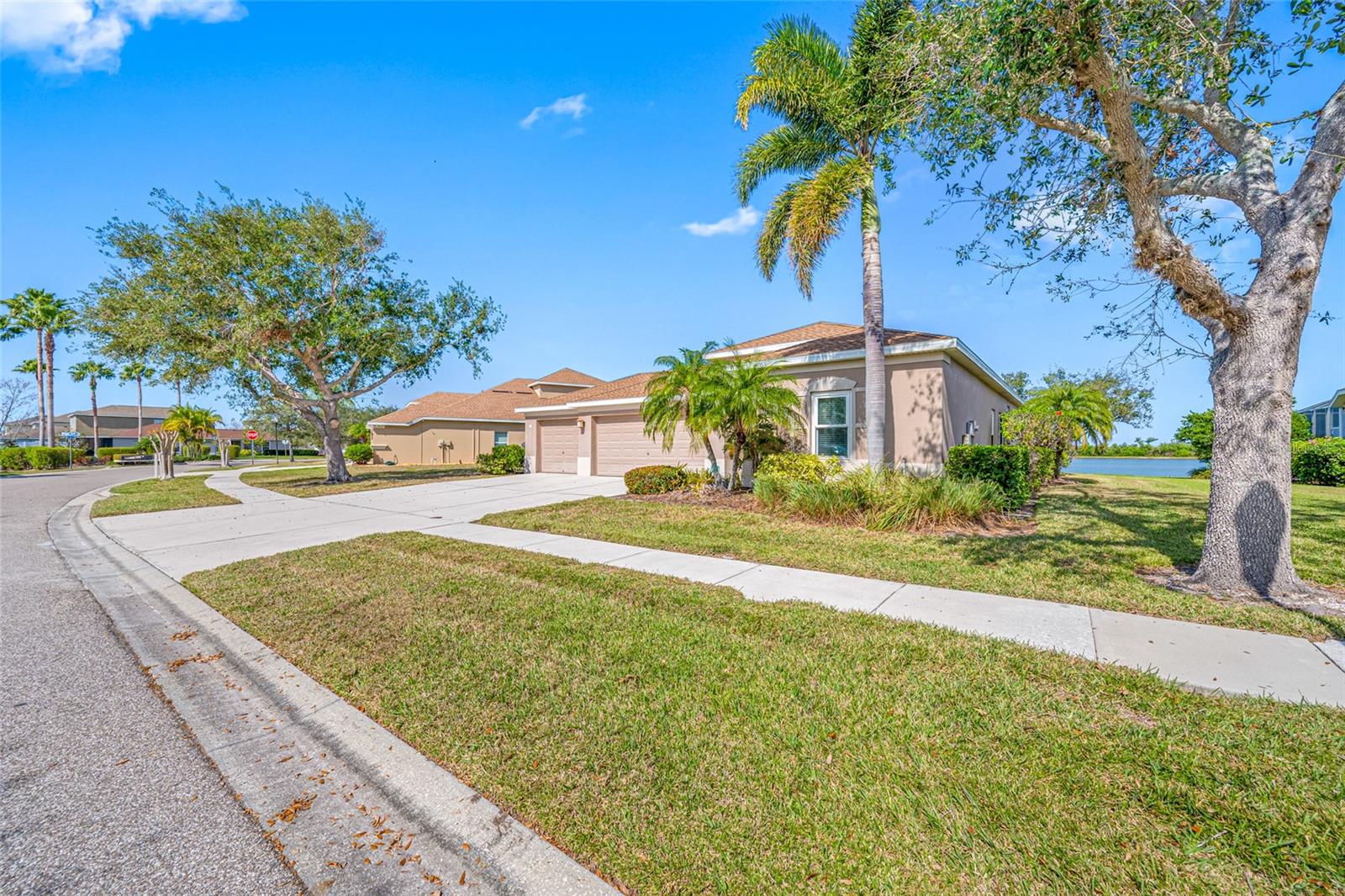 833 SEMINOLE SKY DR — home for sale