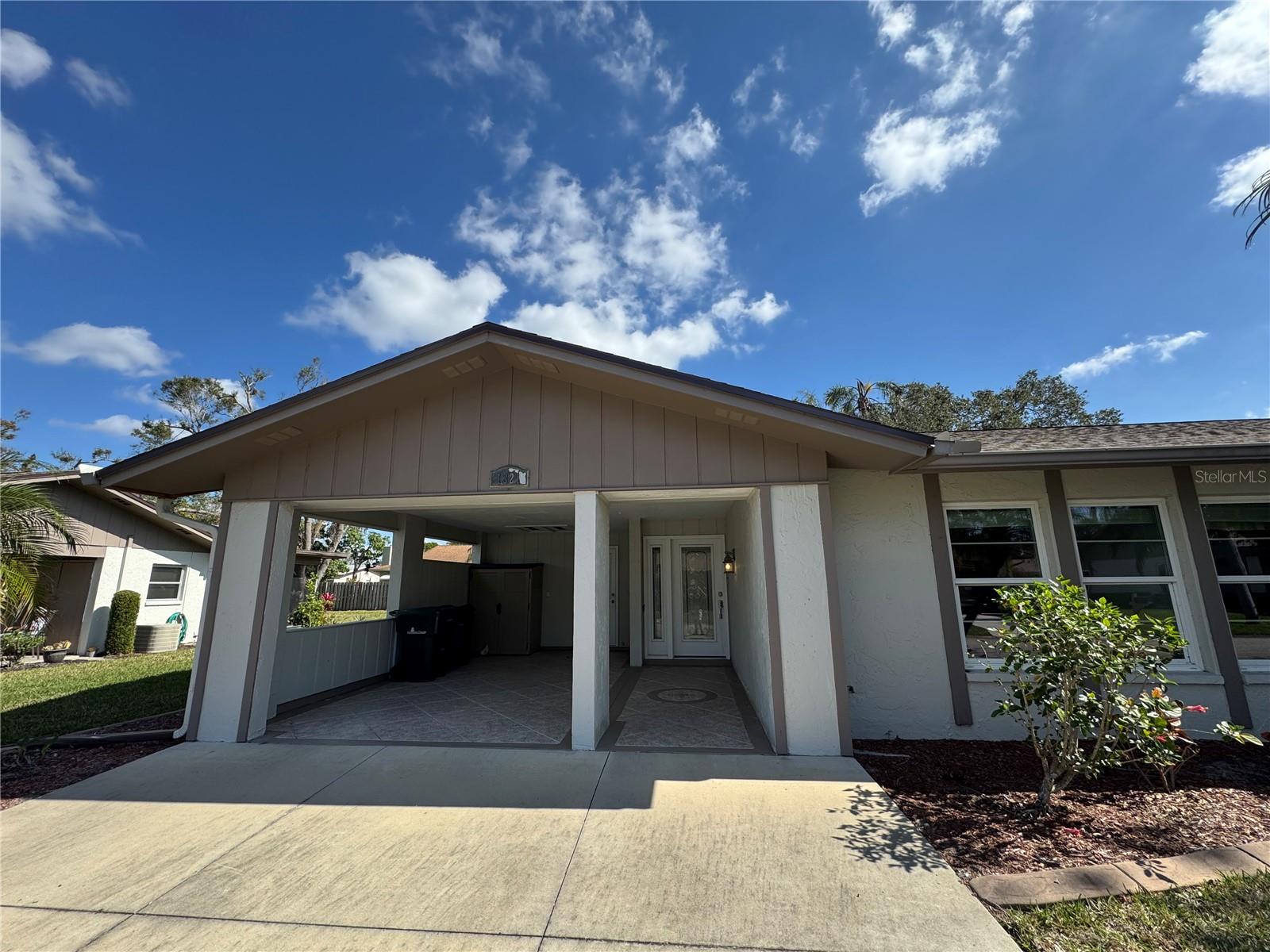 1321 GLENDALE CIR E #909 photo 3