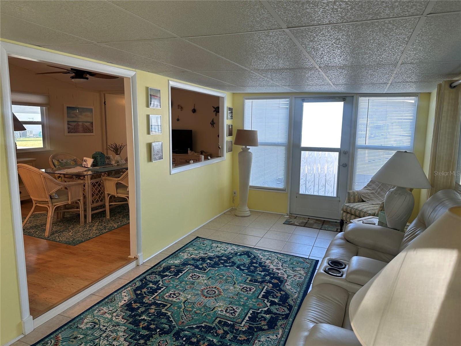 6091 PEONY RD photo 3