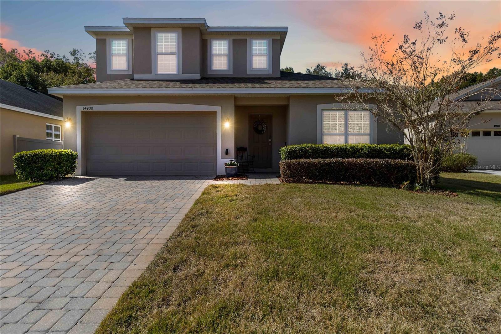 34429 ALAMEDA DR photo 2