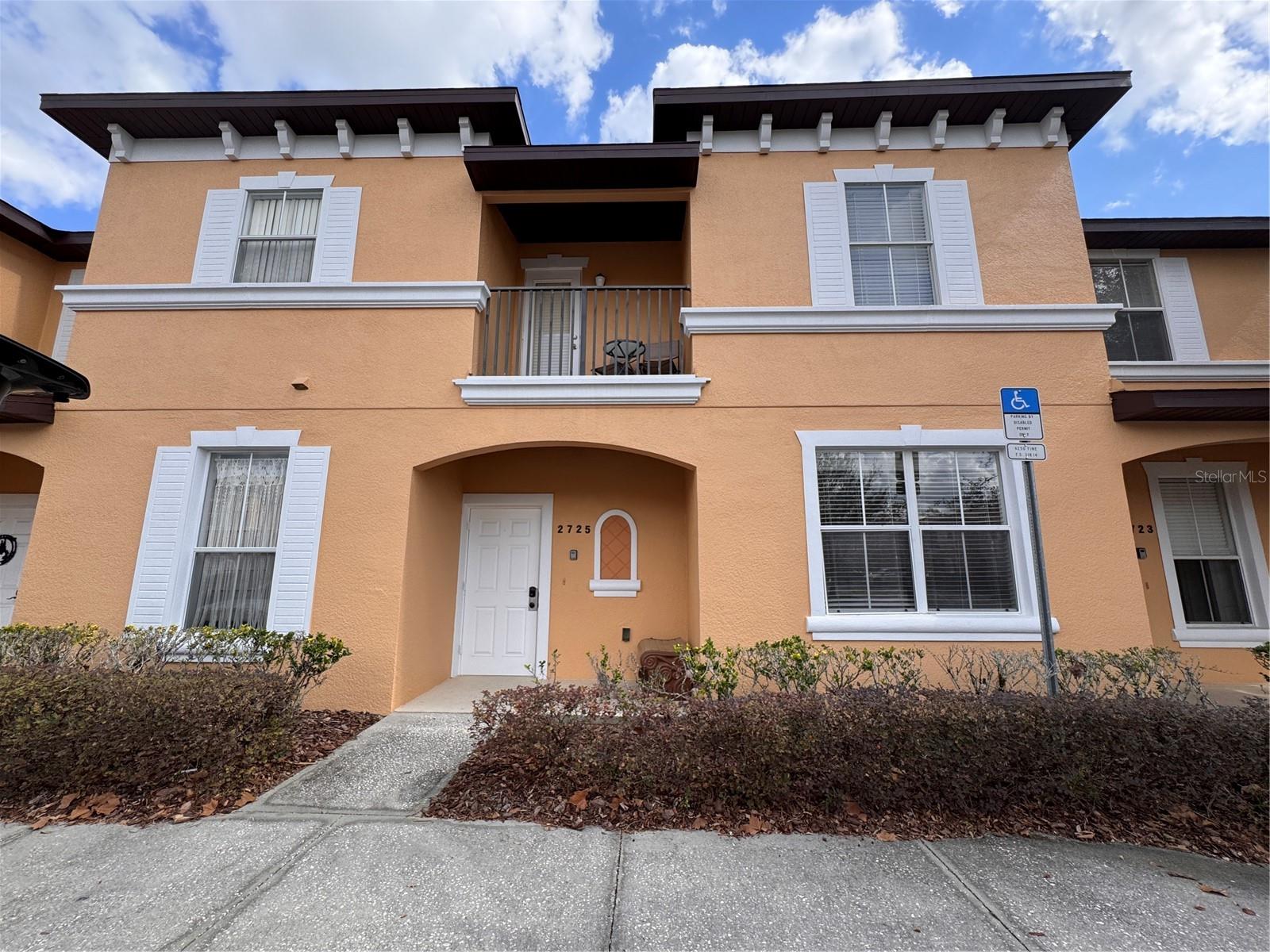 2725 COUPE ST — home for sale