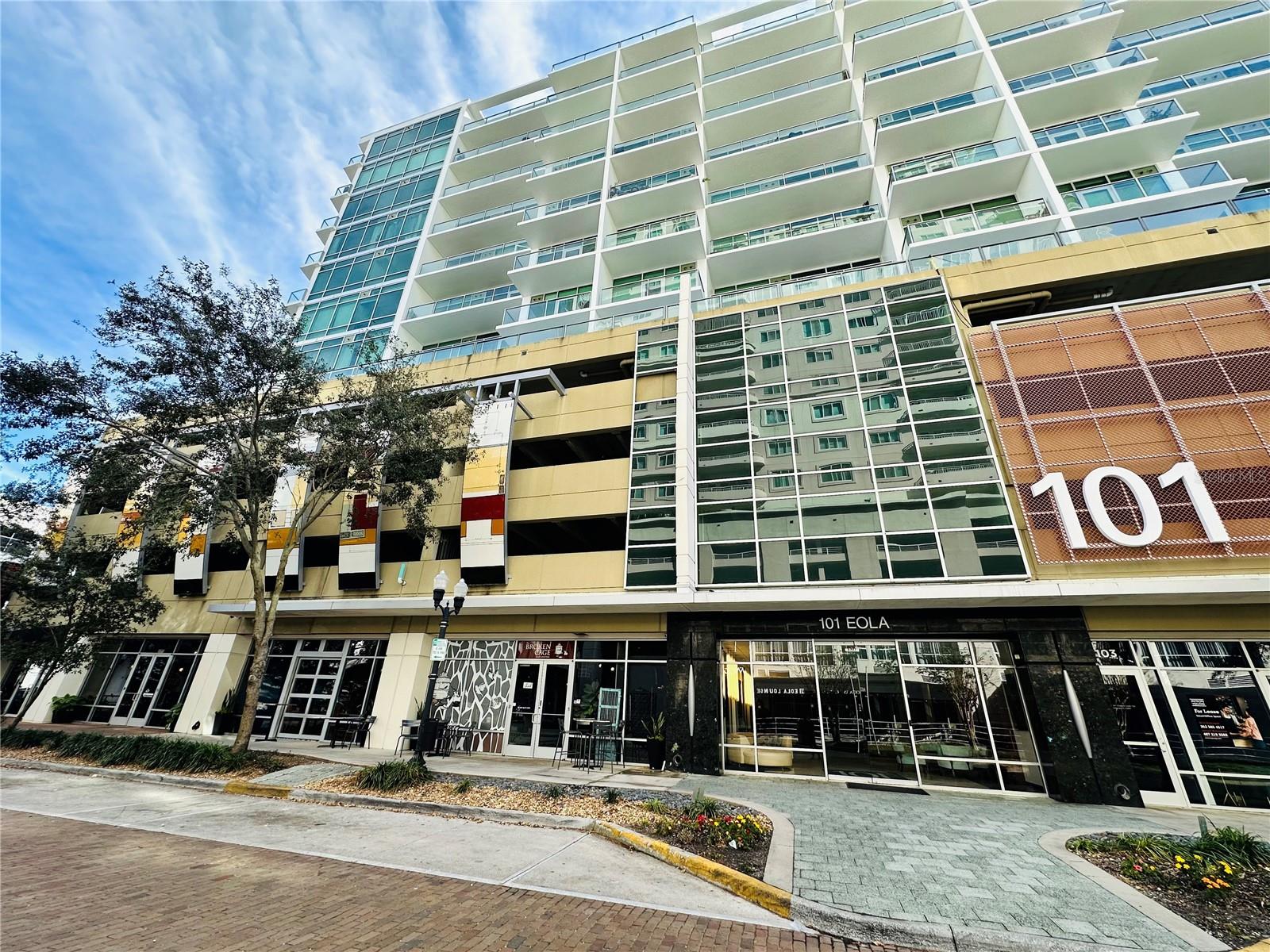 101 S EOLA DR #1208 photo 3