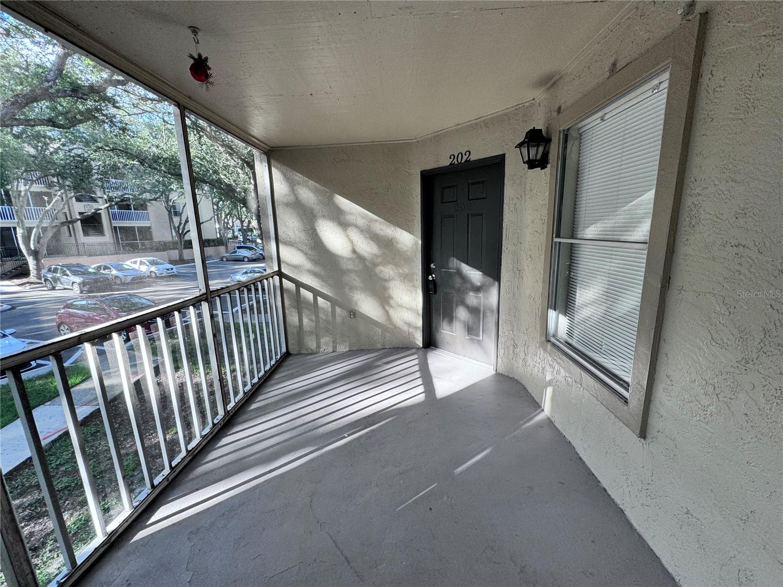 629 DORY LN #202 photo 2