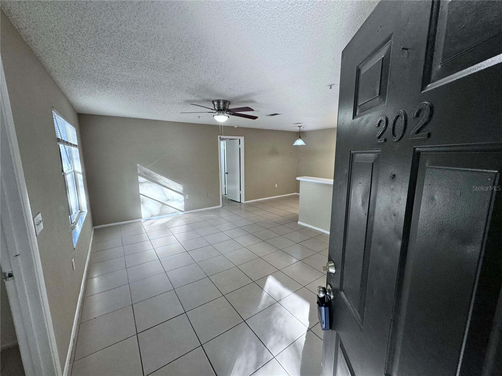 629 DORY LN #202 photo 3