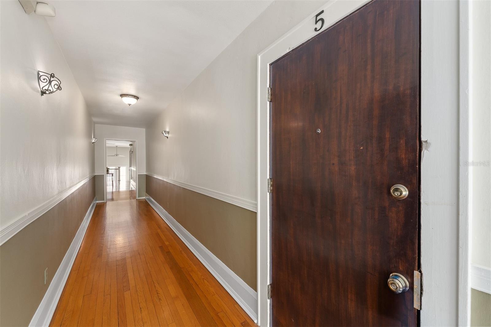 613 E RIDGEWOOD ST #5 photo 5