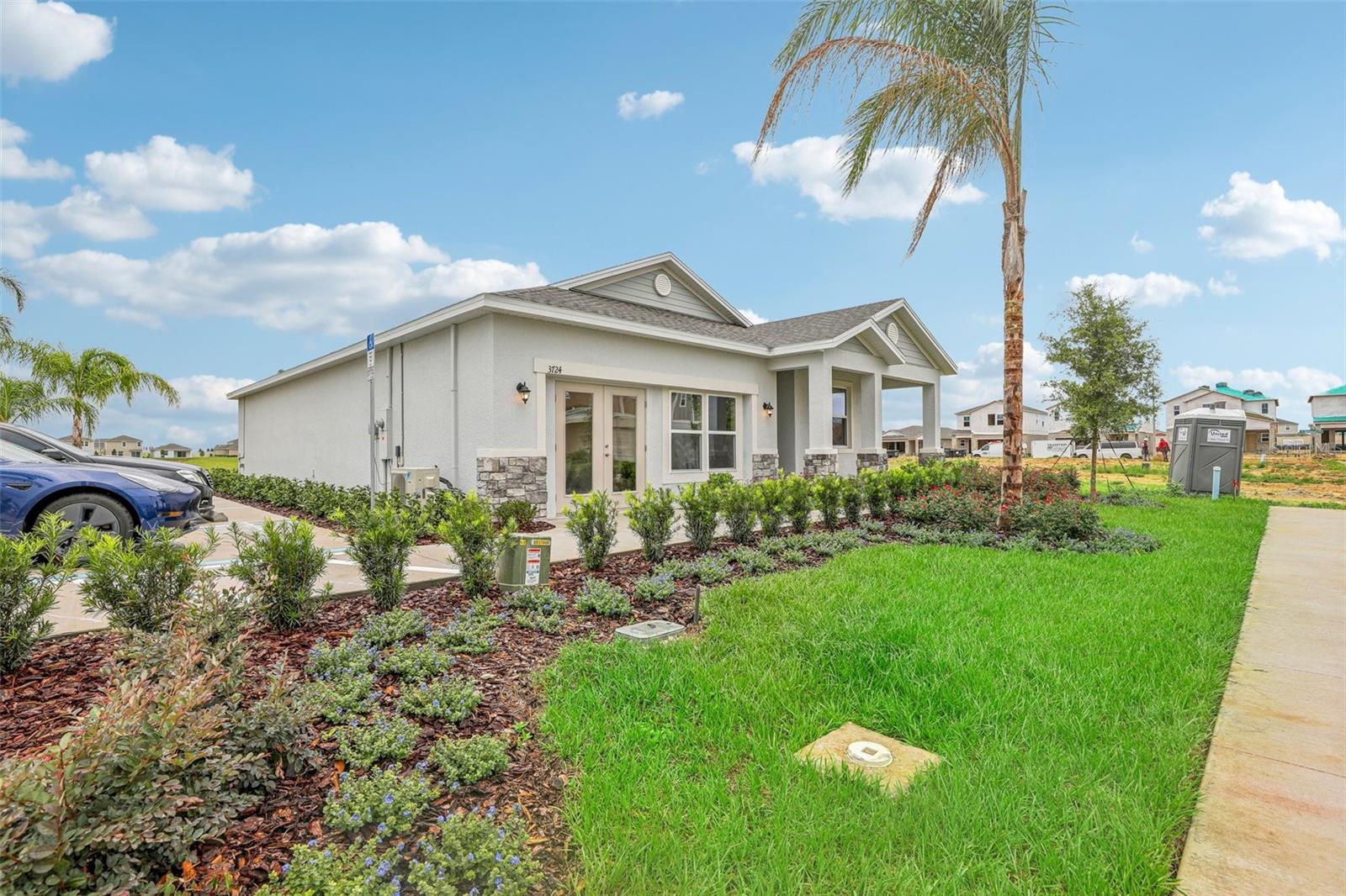 1130 CLAY BLVD photo 4