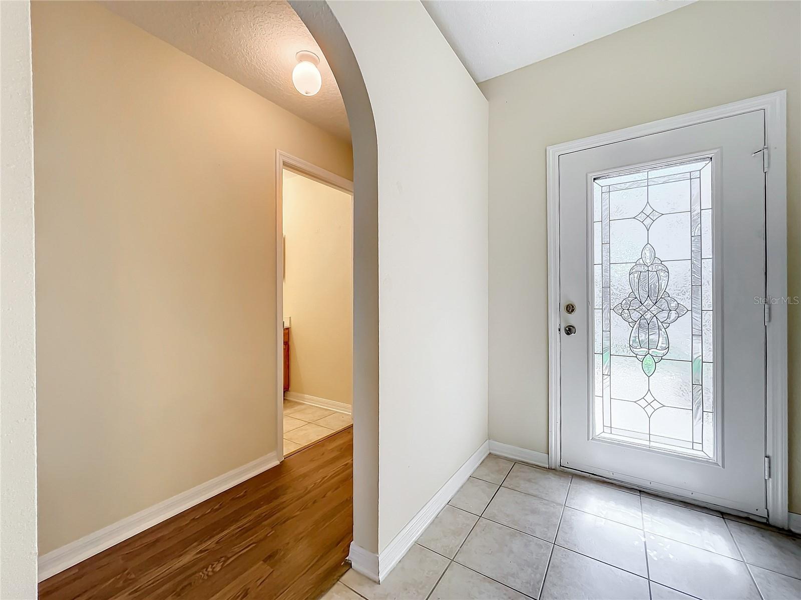 2339 FOXTREE RD photo 3