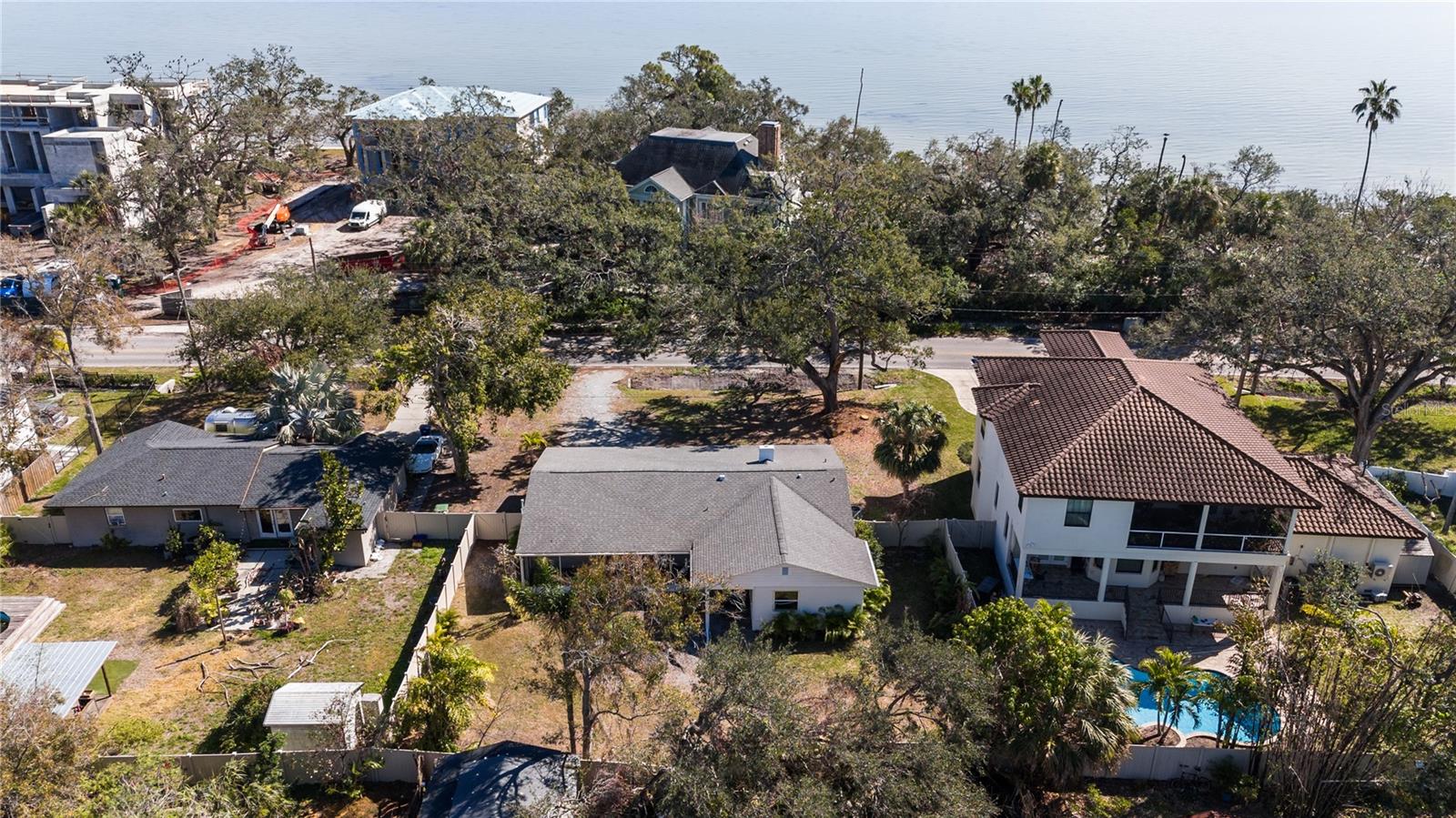 6225 BAYSHORE BLVD photo 3