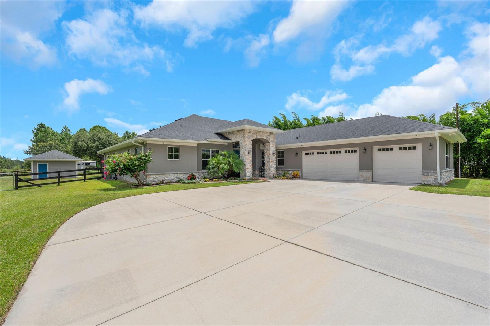 Single Family Residence