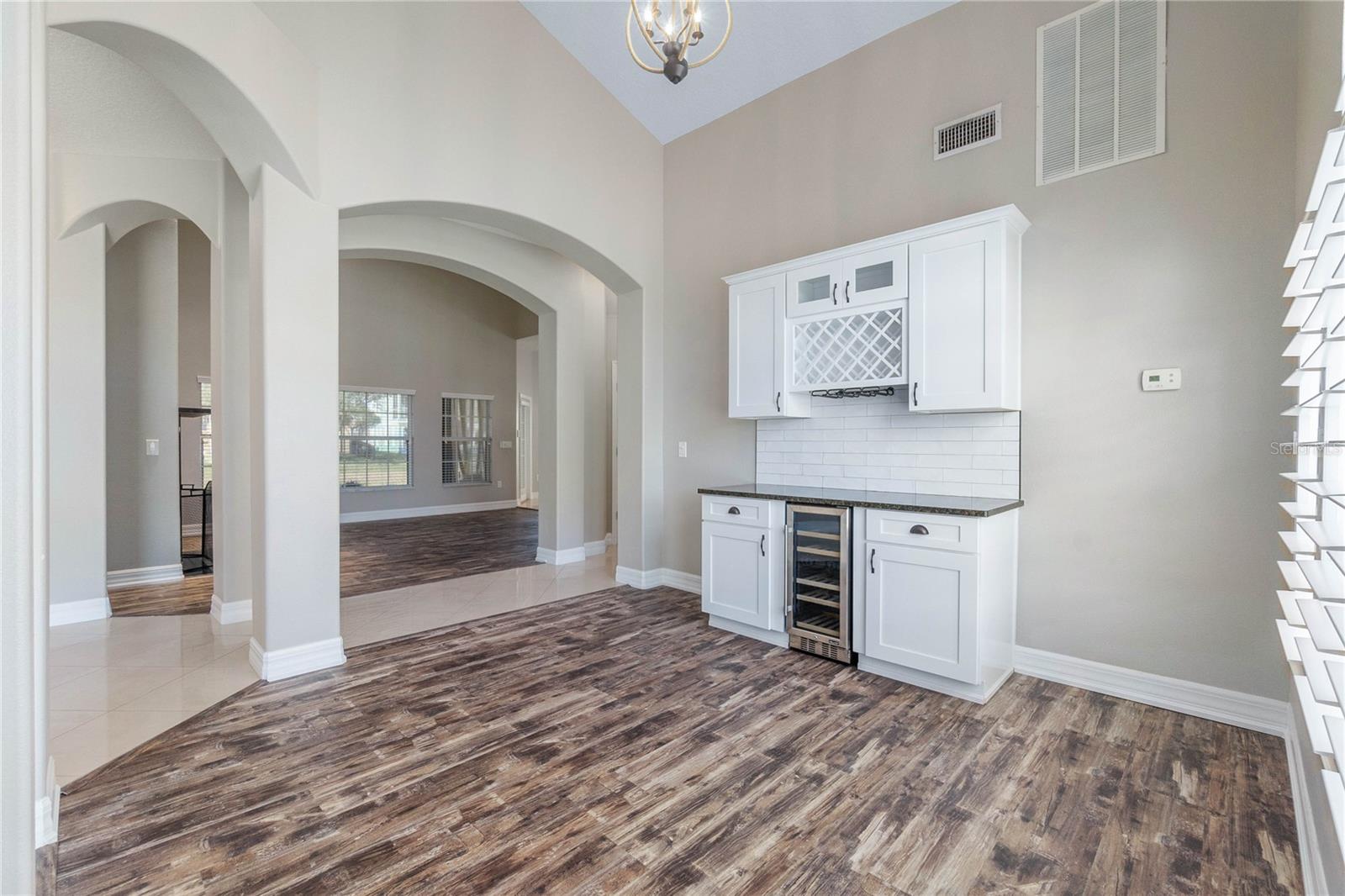 4 S LAKEWALK DR photo 5